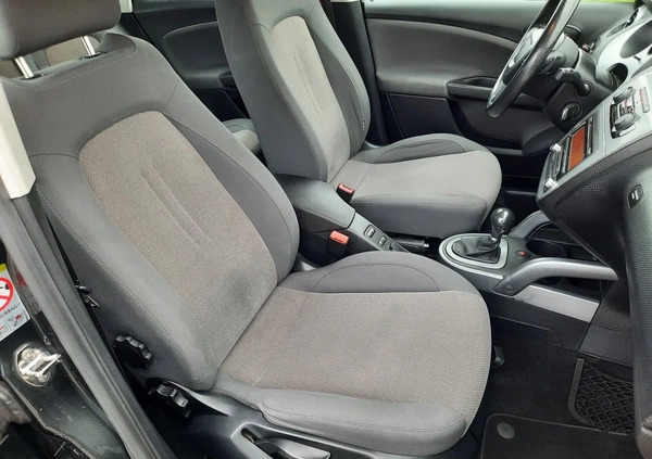 Seat Altea XL cena 23900 przebieg: 260972, rok produkcji 2011 z Pniewy małe 667
